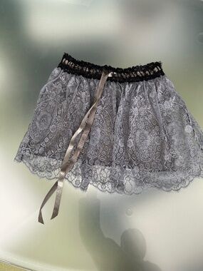 Ann Ferriday Lace Skirt